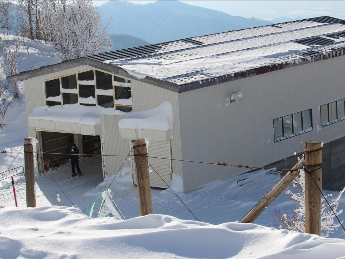 Hotel Iwasuge Yamanouchi  Exterior photo