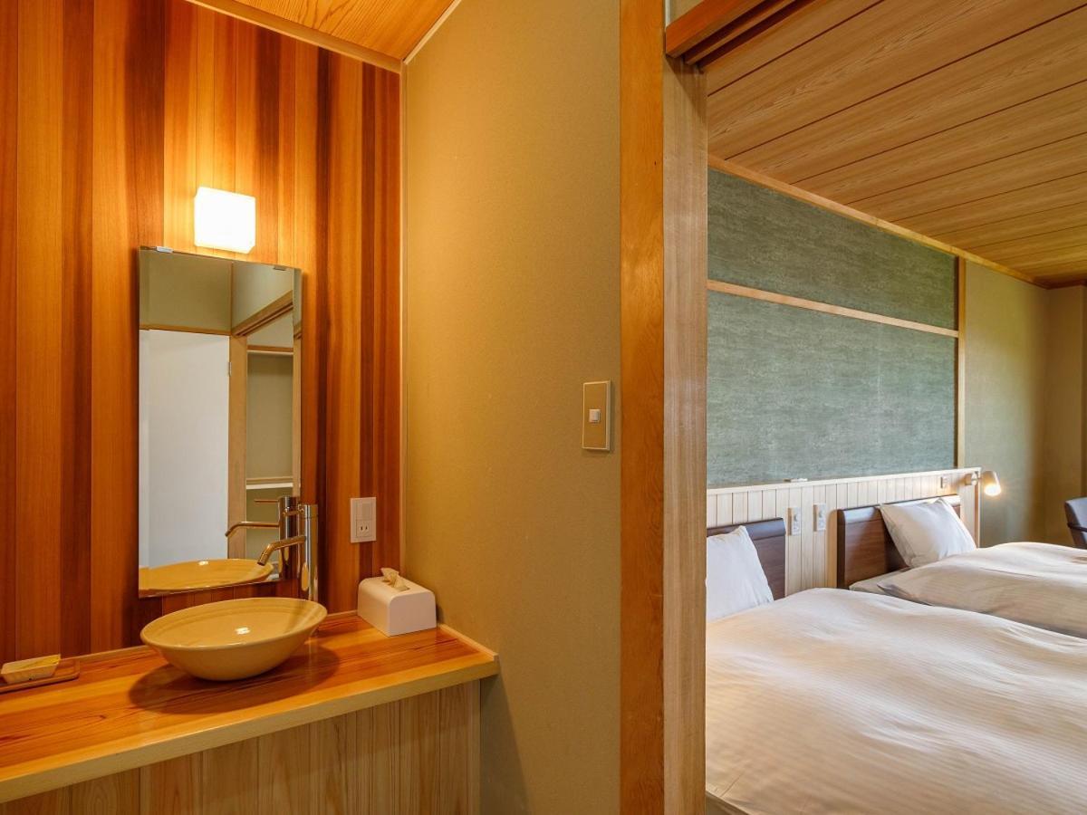 Hotel Iwasuge Yamanouchi  Exterior photo